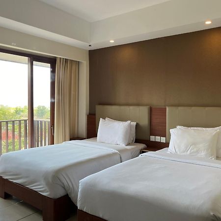 New Kuta Hotel By Lorin Uluwatu Extérieur photo