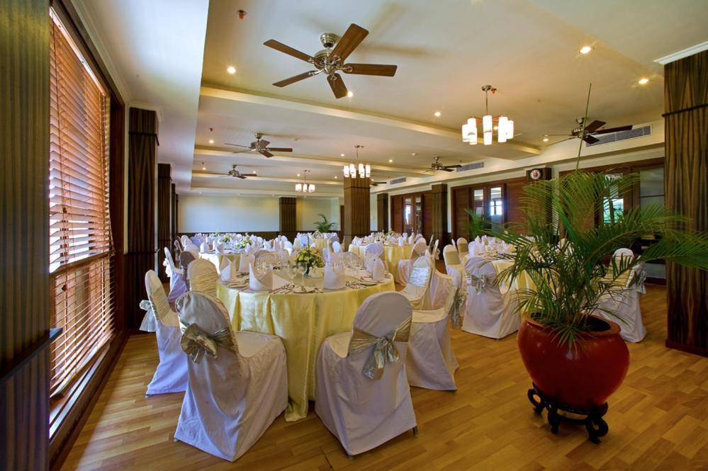 New Kuta Hotel By Lorin Uluwatu Extérieur photo